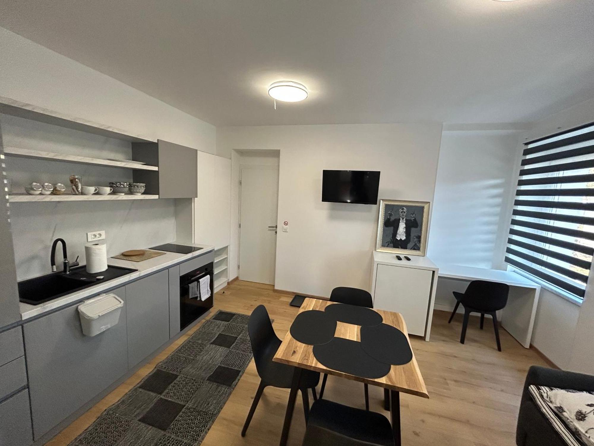 Casa Box Apartment Free Garage Marburg Exterior foto